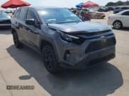 ✅ 2023 Toyota RAV4 LE • VIN: 2T3H1RFVXPW289031 • Lot: 80625995. Wystawiony na Copart z przebiegiem 39 799 mil. Bezpłatny archiwum sprzedaży aukcyjnych z USA i szczegółowy raport historii pojazdu na DreamBid. Zdjęcie 14.