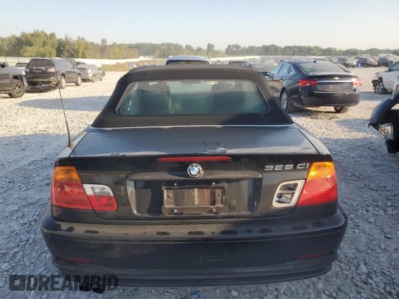 ✅ 2002 BMW 3 Series 325Ci • VIN: WBABS33432JY59385 • Лот: 80011995. Опубликован ранее на Copart с пробегом 124 120 миль. Бесплатный доступ к архиву аукционных продаж из США и подробный отчёт об истории автомобиля на DreamBid. Изображение 6.