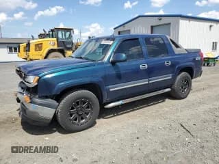 ✅ 2005 Chevrolet Avalanche Z71 • VIN: 3GNEK12Z95G192319 • Lot: 65980535. Listed on Copart with 201,930 mi. Free auction sales archive from the USA and detailed vehicle history report at DreamBid. Image 1.