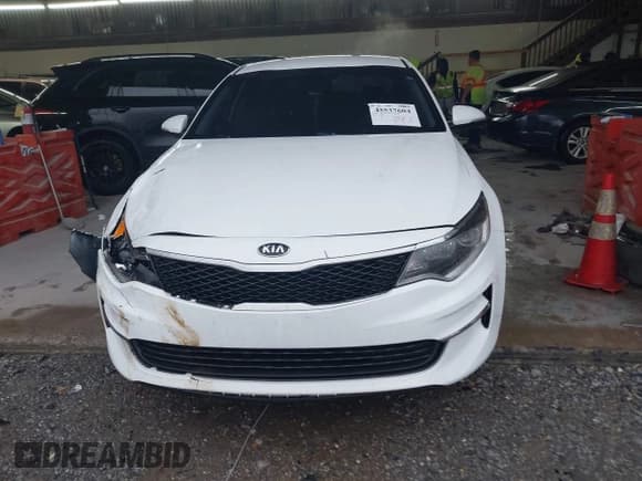 ✅ 2017 Kia Optima LX • VIN: 5XXGT4L3XHG128940 • Lot: 43537604. Listed on IAAI with 99,720 mi. Free auction sales archive from the USA and detailed vehicle history report at DreamBid. Image 12.