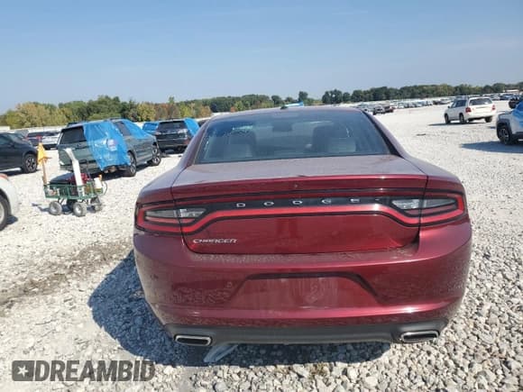 ✅ 2021 Dodge Charger SXT • VIN: 2C3CDXBG4MH636009 • Lot: 81322735. Wystawiony na Copart z przebiegiem 79 968 mil. Bezpłatny archiwum sprzedaży aukcyjnych z USA i szczegółowy raport historii pojazdu na DreamBid. Zdjęcie 6.