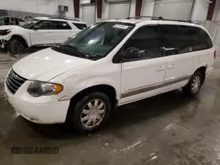 ✅ 2006 Chrysler Town & Country Touring • VIN: 2A4GP54L46R623271 • Lot: 92112815. Listed on Copart with 178,617 mi. Free auction sales archive from the USA and detailed vehicle history report at DreamBid. Image 1.