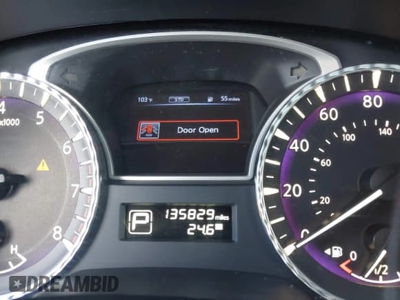 ✅ 2018 Infiniti QX60 • VIN: 5N1DL0MM4JC515570 • Lot: 43363692. Wystawiony na IAAI z przebiegiem 135 829 mil. Bezpłatny archiwum sprzedaży aukcyjnych z USA i szczegółowy raport historii pojazdu na DreamBid. Zdjęcie 7.