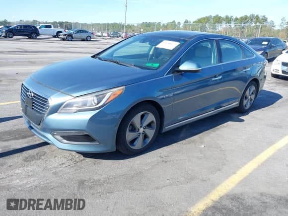 ✅ 2016 Hyundai Sonata Limited • VIN: KMHE34L16GA019435 • Лот: 43636677. Опубликован ранее на IAAI с пробегом 140 715 миль. Бесплатный доступ к архиву аукционных продаж из США и подробный отчёт об истории автомобиля на DreamBid. Изображение 17.