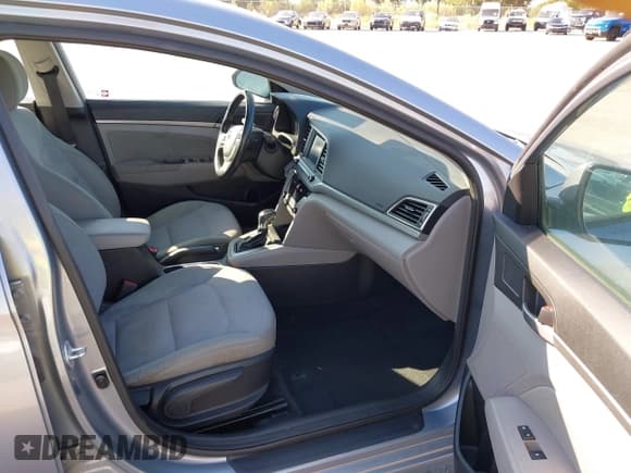 ✅ 2017 Hyundai Elantra Value Edition • VIN: 5NPD84LF7HH080526 • Lot: 43423273. Listed on IAAI with 120,311 mi. Free auction sales archive from the USA and detailed vehicle history report at DreamBid. Image 5.