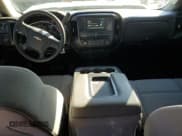 ✅ 2018 Chevrolet Silverado 1500 LS • VIN: 3GCUKNEC5JG361572 • Лот: 82684064. Опубликован ранее на Copart с пробегом 133 422 миль. Бесплатный доступ к архиву аукционных продаж из США и подробный отчёт об истории автомобиля на DreamBid. Изображение 8.