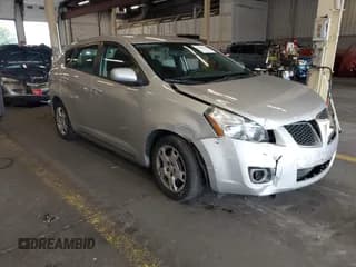 ✅ 2009 Pontiac Vibe 1SB • VIN: 5Y2SP67039Z461439 • Lot: 43345663. Wystawiony na IAAI z przebiegiem 150 157 mil. Bezpłatny archiwum sprzedaży aukcyjnych z USA i szczegółowy raport historii pojazdu na DreamBid. Zdjęcie 1.