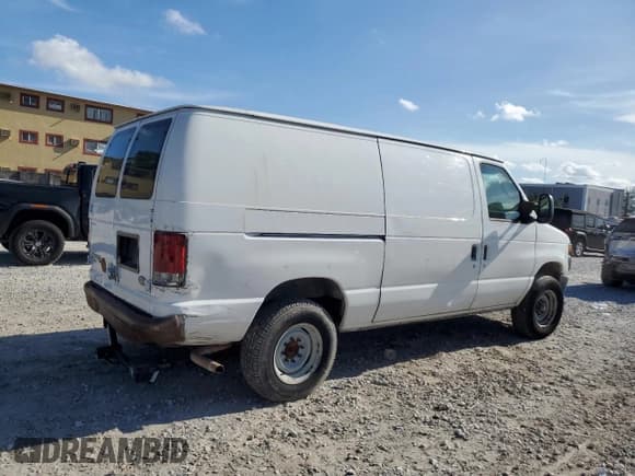 ✅ 2008 Ford Econoline Cargo Commercial • VIN: 1FTNE24W28DA53806 • Лот: 62011475. Опубликован ранее на Copart с пробегом 171 258 миль. Бесплатный доступ к архиву аукционных продаж из США и подробный отчёт об истории автомобиля на DreamBid. Изображение 3.