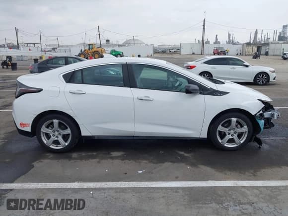 ✅ 2018 Chevrolet Volt LT • VIN: 1G1RC6S5XJU151831 • Лот: 43623106. Опубликован ранее на IAAI с пробегом 68 728 миль. Бесплатный доступ к архиву аукционных продаж из США и подробный отчёт об истории автомобиля на DreamBid. Изображение 14.
