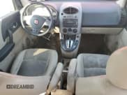 ✅ 2005 Saturn VUE • VIN: 5GZCZ63405S867073 • Lot: 72230334. Wystawiony na Copart z przebiegiem 153 399 mil. Bezpłatny archiwum sprzedaży aukcyjnych z USA i szczegółowy raport historii pojazdu na DreamBid. Zdjęcie 8.