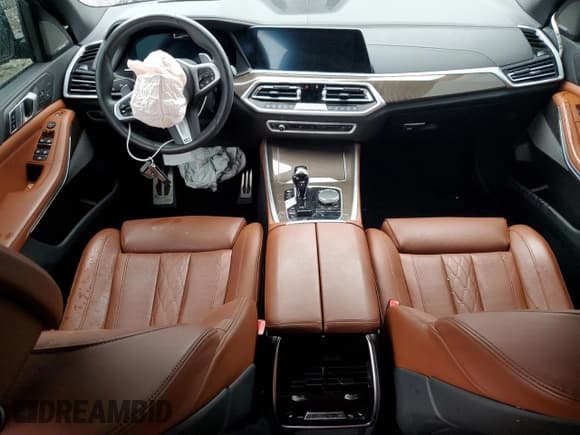 ✅ 2022 BMW X5 M50i • VIN: 5UXJU4C05N9L81096 • Лот: 58368285. Опубликован ранее на Copart с пробегом Не указан. Бесплатный доступ к архиву аукционных продаж из США и подробный отчёт об истории автомобиля на DreamBid. Изображение 8.