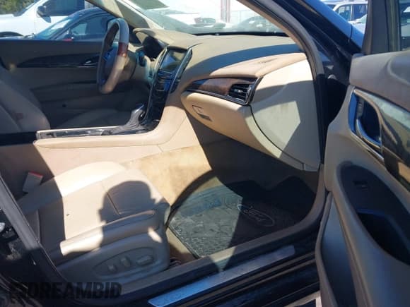 ✅ 2015 Cadillac ATS Luxury RWD • VIN: 1G6AB5RX6F0105620 • Лот: 43455754. Опубликован ранее на IAAI с пробегом 120 313 миль. Бесплатный доступ к архиву аукционных продаж из США и подробный отчёт об истории автомобиля на DreamBid. Изображение 5.