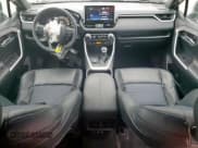 ✅ 2021 Toyota RAV4 Hybrid XSE • VIN: 4T3E6RFVXMU043452 • Lot: 55076405. Listed on Copart with 86,516 mi. Free auction sales archive from the USA and detailed vehicle history report at DreamBid. Image 8.