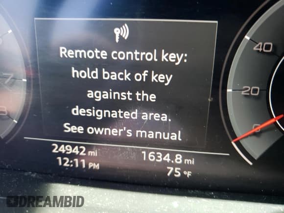 ✅ 2019 Audi A6 Premium Plus • VIN: WAUE8AF21KN126576 • Lot: 37405972. Wystawiony na Copart z przebiegiem 24 942 mil. Bezpłatny archiwum sprzedaży aukcyjnych z USA i szczegółowy raport historii pojazdu na DreamBid. Zdjęcie 8.