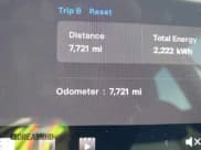 ✅ 2023 Tesla Model 3 Performance • VIN: 5YJ3E1EC1PF492427 • Lot: 41904825. Wystawiony na IAAI z przebiegiem 7 721 mil. Bezpłatny archiwum sprzedaży aukcyjnych z USA i szczegółowy raport historii pojazdu na DreamBid. Zdjęcie 15.