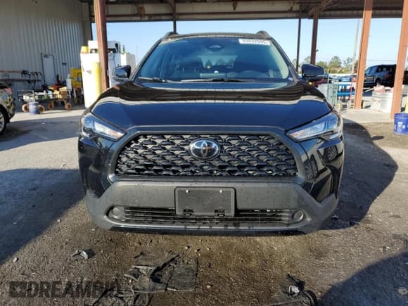 ✅ 2024 Toyota Corolla Cross LE • VIN: 7MUBAAAG9RV088263 • Lot: 93032095. Listed on Copart with 23,549 mi. Free auction sales archive from the USA and detailed vehicle history report at DreamBid. Image 5.