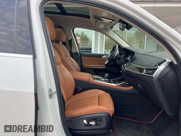 ✅ 2020 BMW X7 xDrive40i • VIN: 5UXCW2C05L9B60363 • Лот: 41808059. Опубликован ранее на IAAI с пробегом 89 893 миль. Бесплатный доступ к архиву аукционных продаж из США и подробный отчёт об истории автомобиля на DreamBid. Изображение 5.