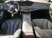 ✅ 2019 Mercedes-Benz S 63 AMG • VIN: WDDUG8JB9KA458473 • Lot: 83968594. Wystawiony na Copart z przebiegiem Nie podano. Bezpłatny archiwum sprzedaży aukcyjnych z USA i szczegółowy raport historii pojazdu na DreamBid. Zdjęcie 8.