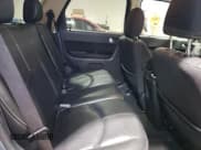 ✅ 2011 Mazda Tribute Grand Touring • VIN: 4F2CY9GG2BKM00064 • Lot: 38744164. Wystawiony na Copart z przebiegiem 161 867 mil. Bezpłatny archiwum sprzedaży aukcyjnych z USA i szczegółowy raport historii pojazdu na DreamBid. Zdjęcie 11.