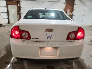 ✅ 2011 Chevrolet Malibu 1LS • VIN: 1G1ZB5E10BF252565 • Lot: 82637954. Listed on Copart with 105,950 mi. Free auction sales archive from the USA and detailed vehicle history report at DreamBid. Image 6.