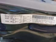 ✅ 2006 Jeep Commander Limited • VIN: 1J8HH58N86C357645 • Lot: 43176582. Wystawiony na IAAI z przebiegiem 52 078 mil. Bezpłatny archiwum sprzedaży aukcyjnych z USA i szczegółowy raport historii pojazdu na DreamBid. Zdjęcie 9.