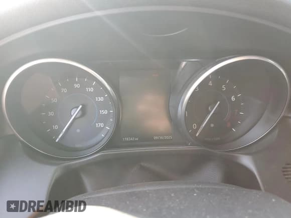 ✅ 2016 Jaguar XF 35t Premium • VIN: SAJBJ4BV0GCY19624 • Лот: 81081855. Опубликован ранее на Copart с пробегом 118 342 миль. Бесплатный доступ к архиву аукционных продаж из США и подробный отчёт об истории автомобиля на DreamBid. Изображение 9.