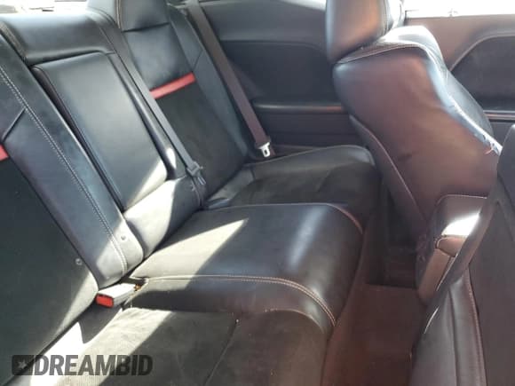 ✅ 2012 Dodge Challenger SRT-8 392 • VIN: 2C3CDYCJ9CH118699 • Lot: 85478484. Wystawiony na Copart z przebiegiem 85 520 mil. Bezpłatny archiwum sprzedaży aukcyjnych z USA i szczegółowy raport historii pojazdu na DreamBid. Zdjęcie 10.