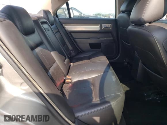 ✅ 2009 Lincoln MKZ • VIN: 3LNHM26T49R632917 • Lot: 69037465. Wystawiony na Copart z przebiegiem 166 455 mil. Bezpłatny archiwum sprzedaży aukcyjnych z USA i szczegółowy raport historii pojazdu na DreamBid. Zdjęcie 10.