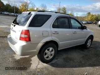 ✅ 2008 Kia Sorento LX • VIN: KNDJC735185818542 • Lot: 76156084. Wystawiony na Copart z przebiegiem 198 282 mil. Bezpłatny archiwum sprzedaży aukcyjnych z USA i szczegółowy raport historii pojazdu na DreamBid. Zdjęcie 3.