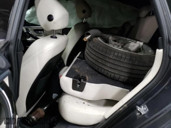 ✅ 2015 BMW 4 Series 435i xDrive • VIN: WBA4B3C59FGV48547 • Lot: 61742324. Listed on Copart with Not provided. Free auction sales archive from the USA and detailed vehicle history report at DreamBid. Image 10.