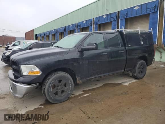 2010 Dodge 1500 Laramie z VIN 1D7RV1GT3AS204382, wystawiony jako Copart lot #45186425 z przebiegiem 230 585 mil mil oraz Czysty tytuł • Clean title. Historia ofert i sprzedaży dostępna na DreamBid. Obrazek 1.
