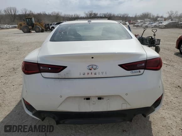 ✅ 2020 Infiniti Q60 Red Sport 400 • VIN: JN1FV7EK5LM400375 • Lot: 50805025. Listed on Copart with 38,331 mi. Free auction sales archive from the USA and detailed vehicle history report at DreamBid. Image 6.