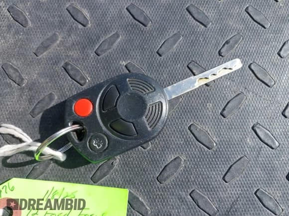 ✅ 2012 Ford Focus SE • VIN: 1FAHP3F27CL162533 • Lot: 41388902. Listed on IAAI with 213,023 mi. Free auction sales archive from the USA and detailed vehicle history report at DreamBid. Image 11.