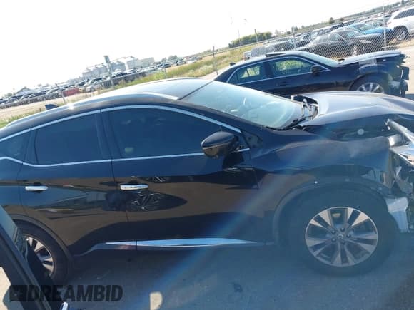 ✅ 2017 Nissan Murano SL • VIN: 5N1AZ2MH0HN196215 • Lot: 43281713. Listed on IAAI with 133,367 mi. Free auction sales archive from the USA and detailed vehicle history report at DreamBid. Image 14.