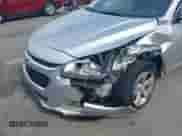 2016 Chevrolet Malibu LT z VIN 1G11C5SA5GF156985, wystawiony jako IAAI lot #42944353 z przebiegiem 159 538 mil mil oraz . Historia ofert i sprzedaży dostępna na DreamBid. Obrazek 6.