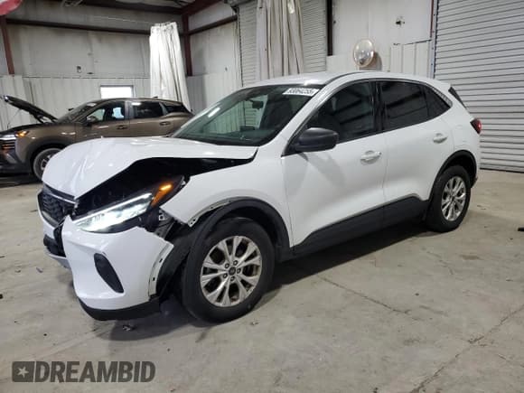 ✅ 2023 Ford Escape Active • VIN: 1FMCU9GN5PUA91708 • Лот: 93064255. Опубликован ранее на Copart с пробегом 47 046 миль. Бесплатный доступ к архиву аукционных продаж из США и подробный отчёт об истории автомобиля на DreamBid. Изображение 1.