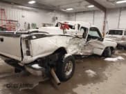 ✅ 2006 Chevrolet Silverado 1500 • VIN: 1GBHC23246F128626 • Лот: 41574542. Опубликован ранее на IAAI с пробегом Не указан. Бесплатный доступ к архиву аукционных продаж из США и подробный отчёт об истории автомобиля на DreamBid. Изображение 4.