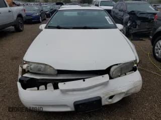 ✅ 1994 Ford Thunderbird LX • VIN: 1FALP62W5RH211700 • Лот: 72046634. Опубликован ранее на Copart с пробегом 61 570 миль. Бесплатный доступ к архиву аукционных продаж из США и подробный отчёт об истории автомобиля на DreamBid. Изображение 5.