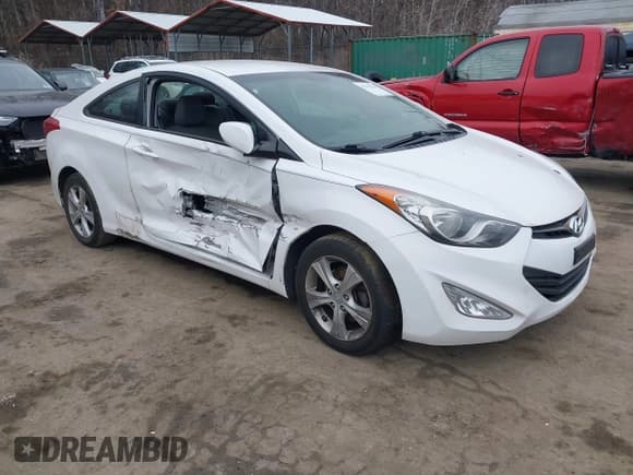 ✅ 2013 Hyundai Elantra GS • VIN: KMHDH6AEXDU012092 • Lot: 41554444. Listed on IAAI with 117,504 mi. Free auction sales archive from the USA and detailed vehicle history report at DreamBid. Image 1.