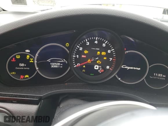 ✅ 2021 Porsche Cayenne • VIN: WP1AA2AY7MDA07929 • Lot: 86522305. Listed on Copart with 102,539 mi. Free auction sales archive from the USA and detailed vehicle history report at DreamBid. Image 9.