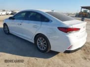 ✅ 2018 Hyundai Sonata SE • VIN: 5NPE24AF9JH621137 • Лот: 43244556. Опубликован ранее на IAAI с пробегом 117 810 миль. Бесплатный доступ к архиву аукционных продаж из США и подробный отчёт об истории автомобиля на DreamBid. Изображение 3.