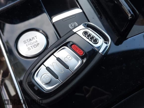 ✅ 2016 Audi A8 3.0T • VIN: WAU34AFD0GN005520 • Lot: 41689248. Listed on IAAI with 76,150 mi. Free auction sales archive from the USA and detailed vehicle history report at DreamBid. Image 11.