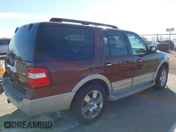 ✅ 2010 Ford Expedition Eddie Bauer • VIN: 1FMJU1H52AEA76415 • Lot: 43908248. Listed on IAAI with 182,532 mi. Free auction sales archive from the USA and detailed vehicle history report at DreamBid. Image 4.