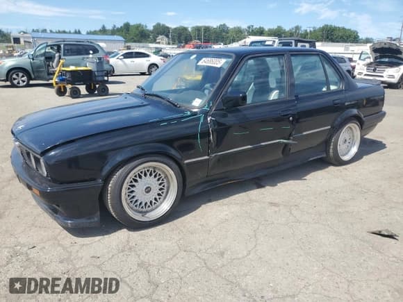 ✅ 1987 BMW 3 Series • VIN: WBAAC510002807904 • Lot: 64686005. Wystawiony na Copart z przebiegiem 63 177 mil. Bezpłatny archiwum sprzedaży aukcyjnych z USA i szczegółowy raport historii pojazdu na DreamBid. Zdjęcie 1.