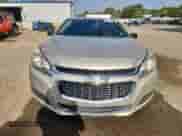 2015 Chevrolet Malibu LS z VIN 1G11B5SL8FF353796, wystawiony jako Copart lot #86451575 z przebiegiem 161 391 mil mil oraz Szkoda całkowita • Salvage title. Historia ofert i sprzedaży dostępna na DreamBid. Obrazek 5.