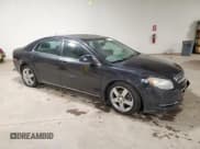 ✅ 2009 Chevrolet Malibu 1LT • VIN: 1G1ZH57B794252041 • Лот: 83371264. Опубликован ранее на Copart с пробегом 183 531 миль. Бесплатный доступ к архиву аукционных продаж из США и подробный отчёт об истории автомобиля на DreamBid. Изображение 4.