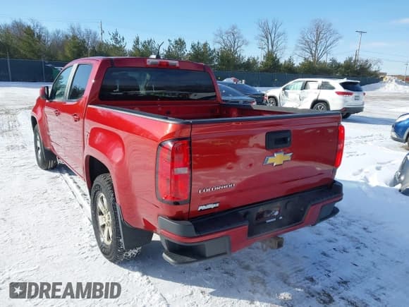 ✅ 2016 Chevrolet Colorado 2WD WT • VIN: 1GCGSBEA9G1120809 • Lot: 41569619. Listed on IAAI with 215,684 mi. Free auction sales archive from the USA and detailed vehicle history report at DreamBid. Image 3.