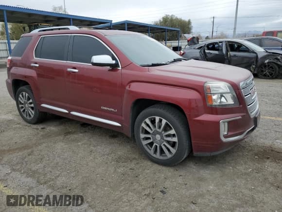 ✅ 2017 GMC Terrain Denali • VIN: 2GKFLVE30H6206587 • Лот: 61958195. Опубликован ранее на Copart с пробегом 92 862 миль. Бесплатный доступ к архиву аукционных продаж из США и подробный отчёт об истории автомобиля на DreamBid. Изображение 4.