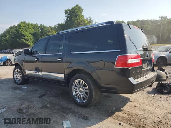 ✅ 2010 Lincoln Navigator • VIN: 5LMJJ3J55AEJ07877 • Lot: 65693525. Listed on Copart with Not provided. Free auction sales archive from the USA and detailed vehicle history report at DreamBid. Image 2.