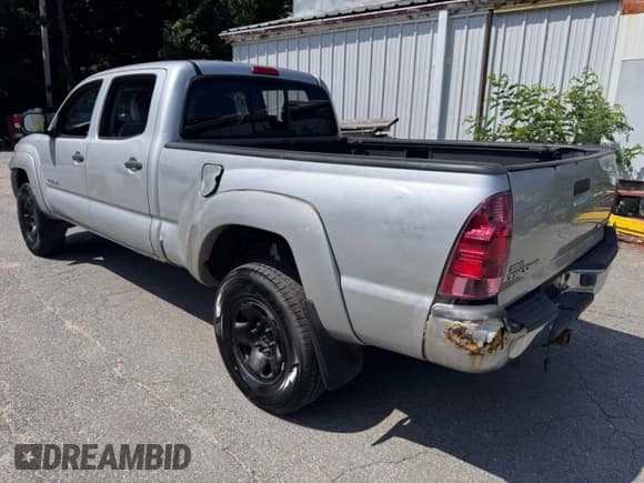 ✅ 2007 Toyota Tacoma • VIN: 5TEMU52N67Z322261 • Lot: 84264835. Wystawiony na Copart z przebiegiem 358 229 mil. Bezpłatny archiwum sprzedaży aukcyjnych z USA i szczegółowy raport historii pojazdu na DreamBid. Zdjęcie 3.